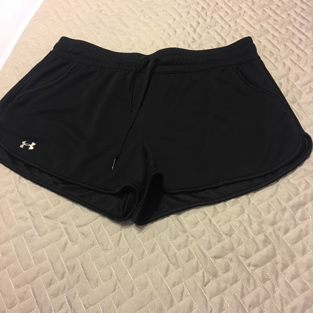 Under armour M shorts